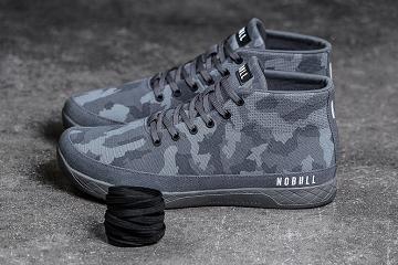 Men's Nobull Dark Camo Canvas Mid Trainers Camo | SG E2231B